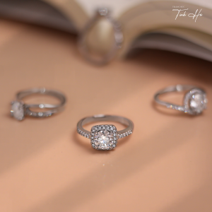 Nhẫn bạc đính kim cương Moissanite lấp lánh tinh hà
