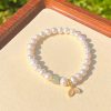 Vòng tay charm ngọc trai thiên nhiên mix hạt ngọc bích