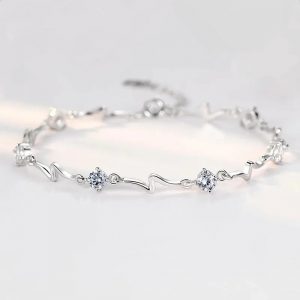 Lắc tay bạc Lightning Chain đính đá Zircon cao cấp