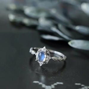 Nhẫn bạc đá Mặt trăng Moonstone oval
