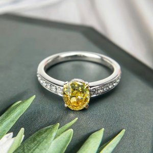 Nhẫn bạc đính đá Thạch anh vàng Citrine oval + Zircon cao cấp