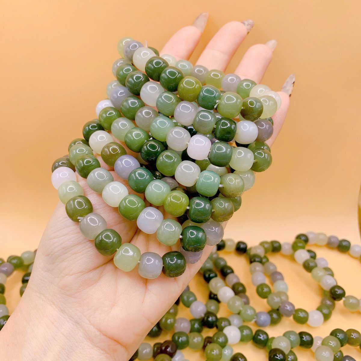 Vòng chuỗi đá Ngọc bích Hetian Tây Tạng 10mm (Loại A) dải màu đa dạng