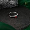 Nhẫn bạc Parallel đính đá Garnet mặt tròn